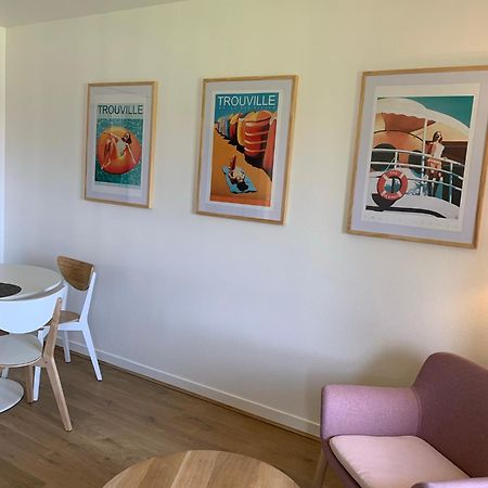 L'Appartement Vue Mer De La Villa Des Rosiers - Trouville Sur Mer Luaran gambar